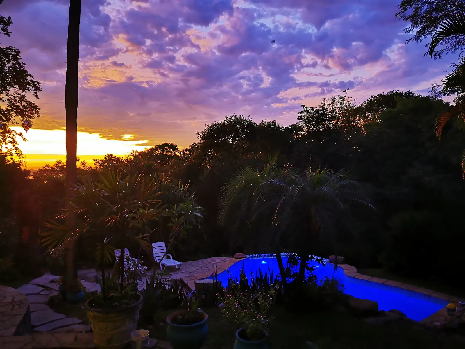 Suite Noches Árabes — Ambiente romántico con luces cálidas